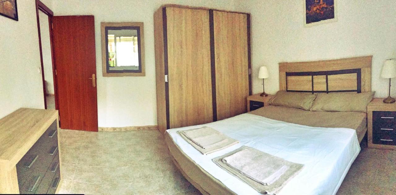 Town House With Patio In Quiet Residential Area 10 Min From Beach Торемолинос Екстериор снимка