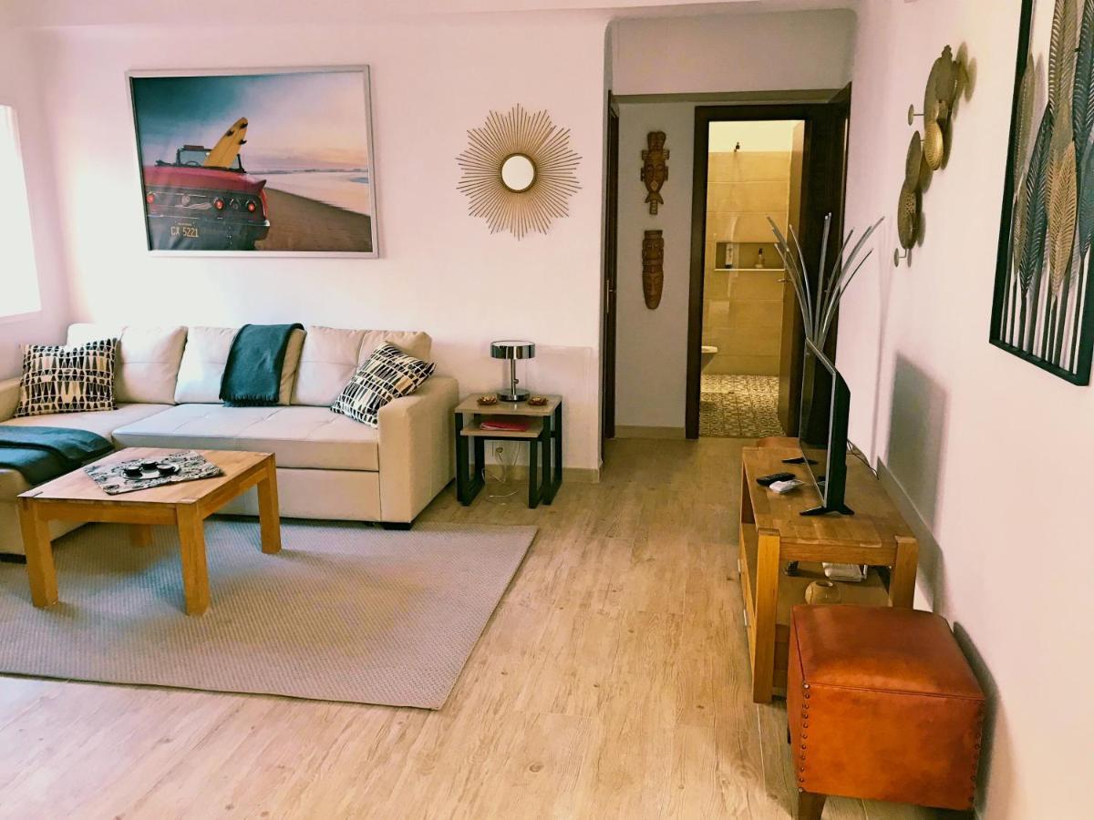 Town House With Patio In Quiet Residential Area 10 Min From Beach Торемолинос Екстериор снимка