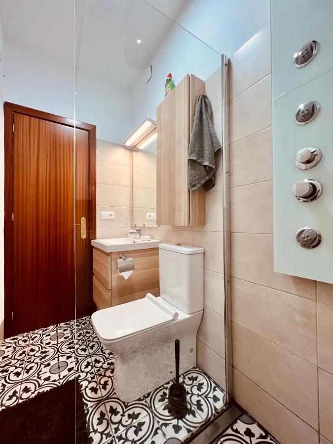 Town House With Patio In Quiet Residential Area 10 Min From Beach Торемолинос Екстериор снимка